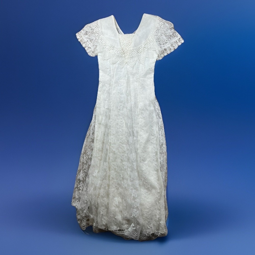 Scott‎ McClintock White Lace Bridal Gown 8 V Neck Flutter Slv Wedding Dress